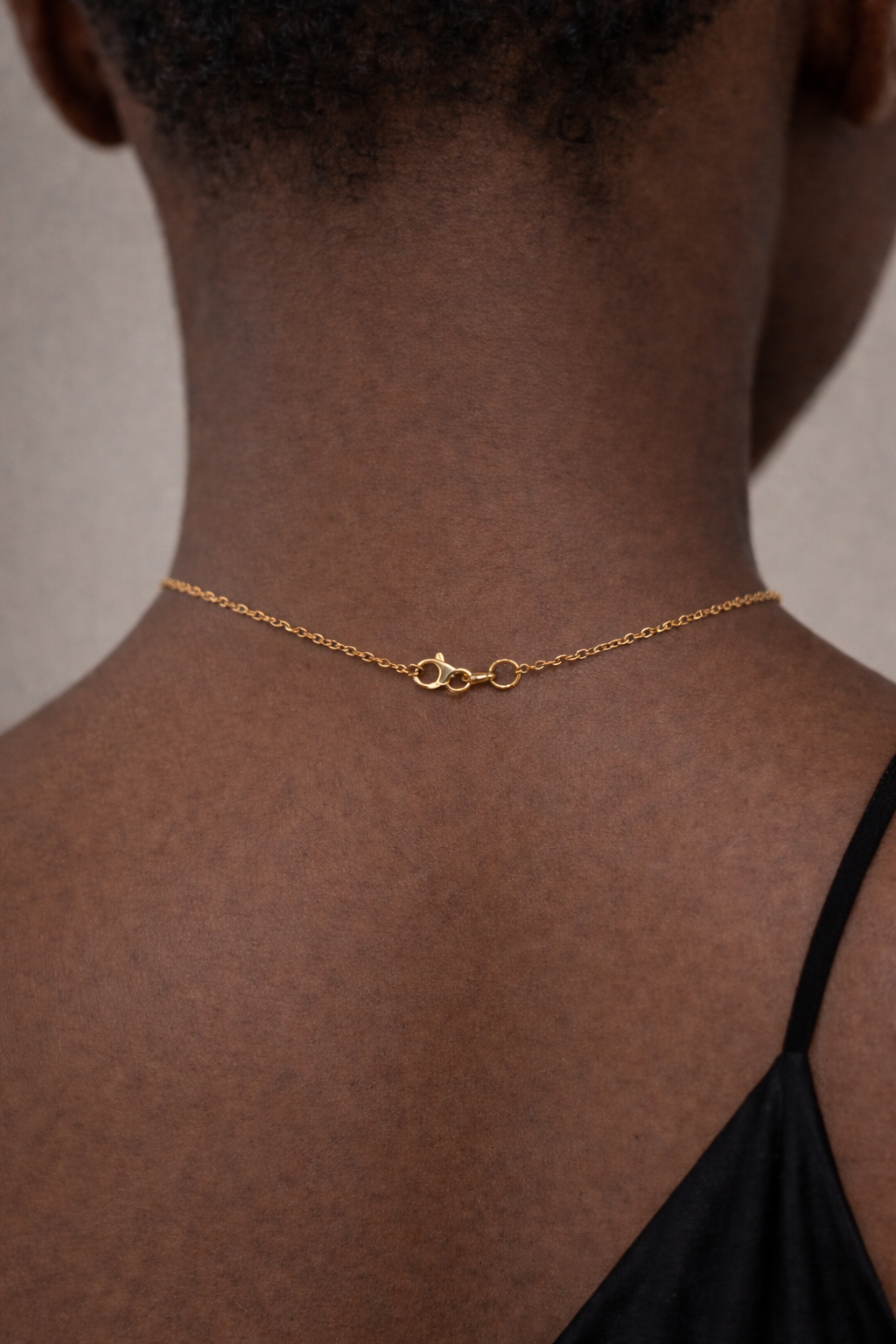 Collier Topaze Céleste — Pièce Unique en Or 18 Carats & Topaze Bleue